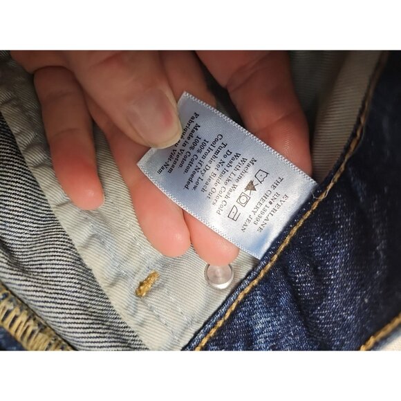 Everlane Size 30 The 90's Cheeky Button-fly Distressed Crop Ankle Jean Med Wash - Picture 6 of 8